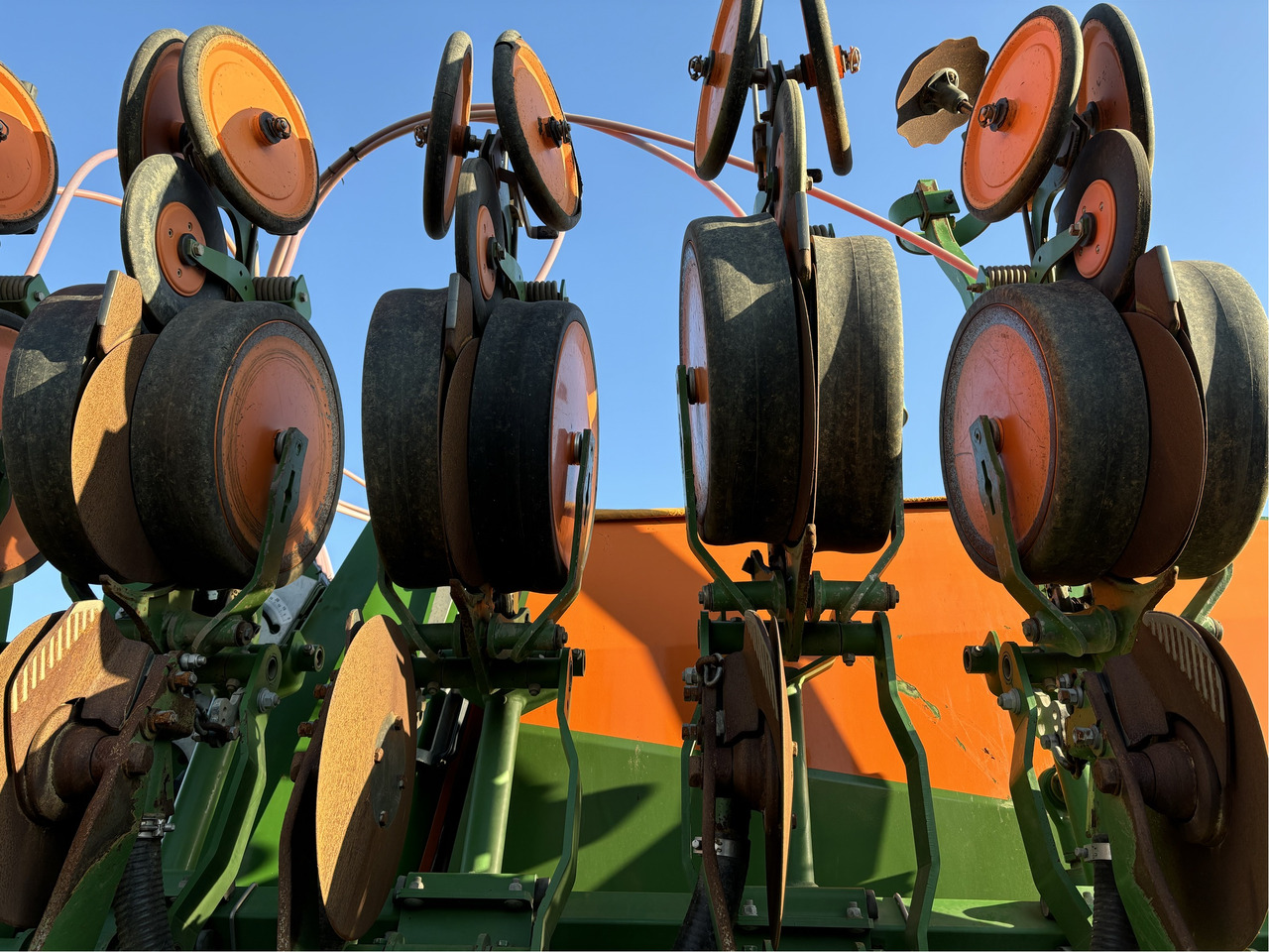 Amazone EDX 6000-T - آلة البذر: صورة 2 Amazone EDX 6000-T - آلة البذر: صورة 2