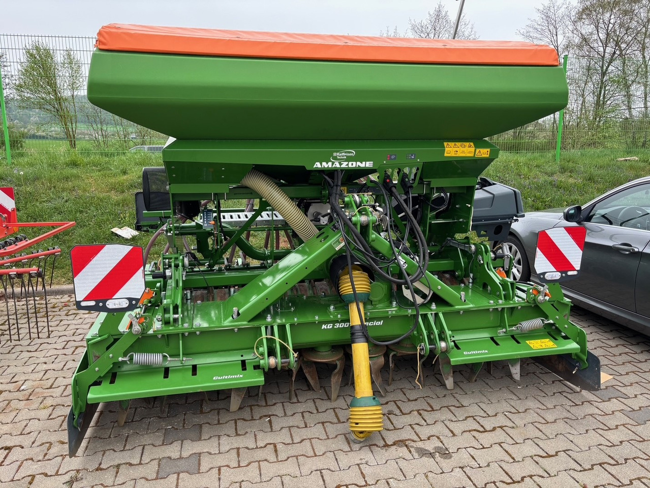 Amazone KG3001Special Centaya3000Super - آلة البذر: صورة 3 Amazone KG3001Special Centaya3000Super - آلة البذر: صورة 3