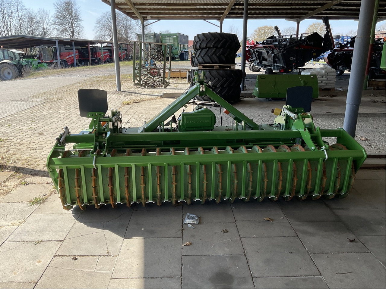 Amazone KX 3001 Anbaukreiselgrubbe - معدات حرث التربة: صورة 2 Amazone KX 3001 Anbaukreiselgrubbe - معدات حرث التربة: صورة 2