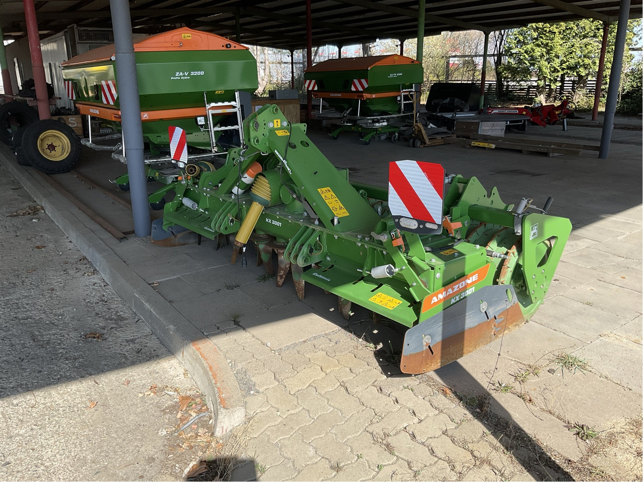 Amazone KX 3001 Anbaukreiselgrubbe - معدات حرث التربة: صورة 3 Amazone KX 3001 Anbaukreiselgrubbe - معدات حرث التربة: صورة 3