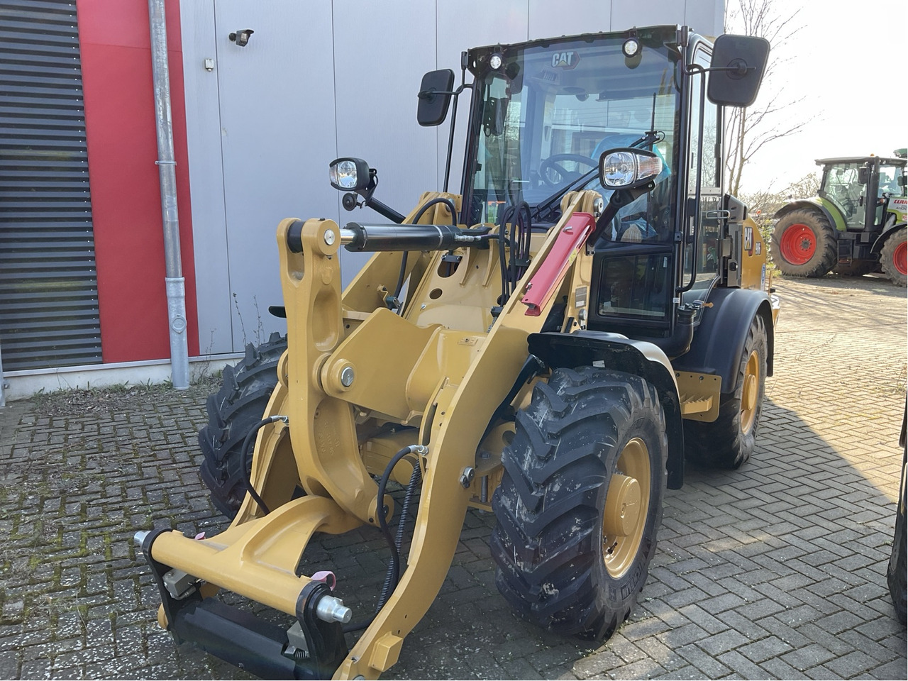 Caterpillar 906 - اللودر بعجل: صورة 1 Caterpillar 906 - اللودر بعجل: صورة 1
