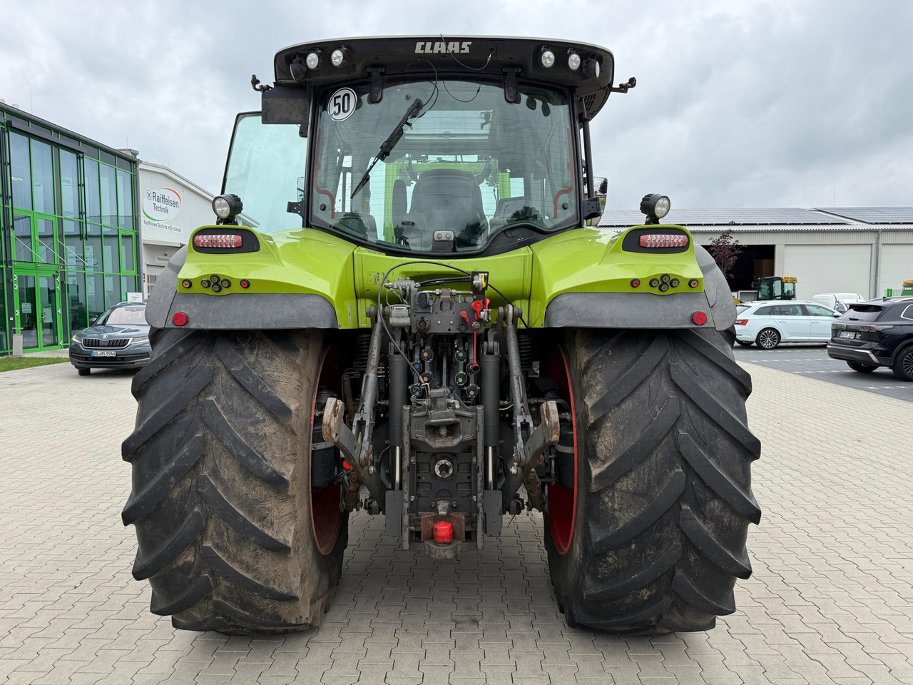 Claas Arion 650 C-Matic - جرار: صورة 4 Claas Arion 650 C-Matic - جرار: صورة 4