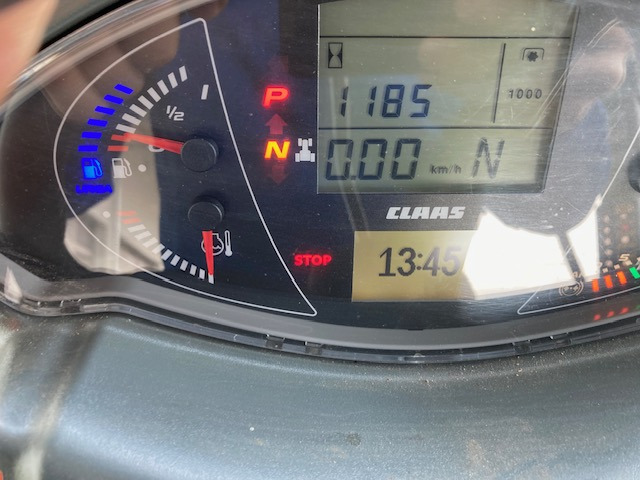 Claas Axion 830 - جرار: صورة 2 Claas Axion 830 - جرار: صورة 2