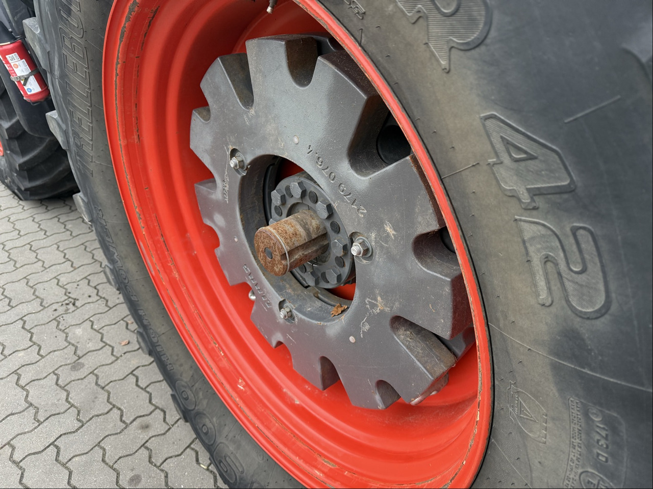 Claas Axion 870 C-Matic - جرار: صورة 3 Claas Axion 870 C-Matic - جرار: صورة 3