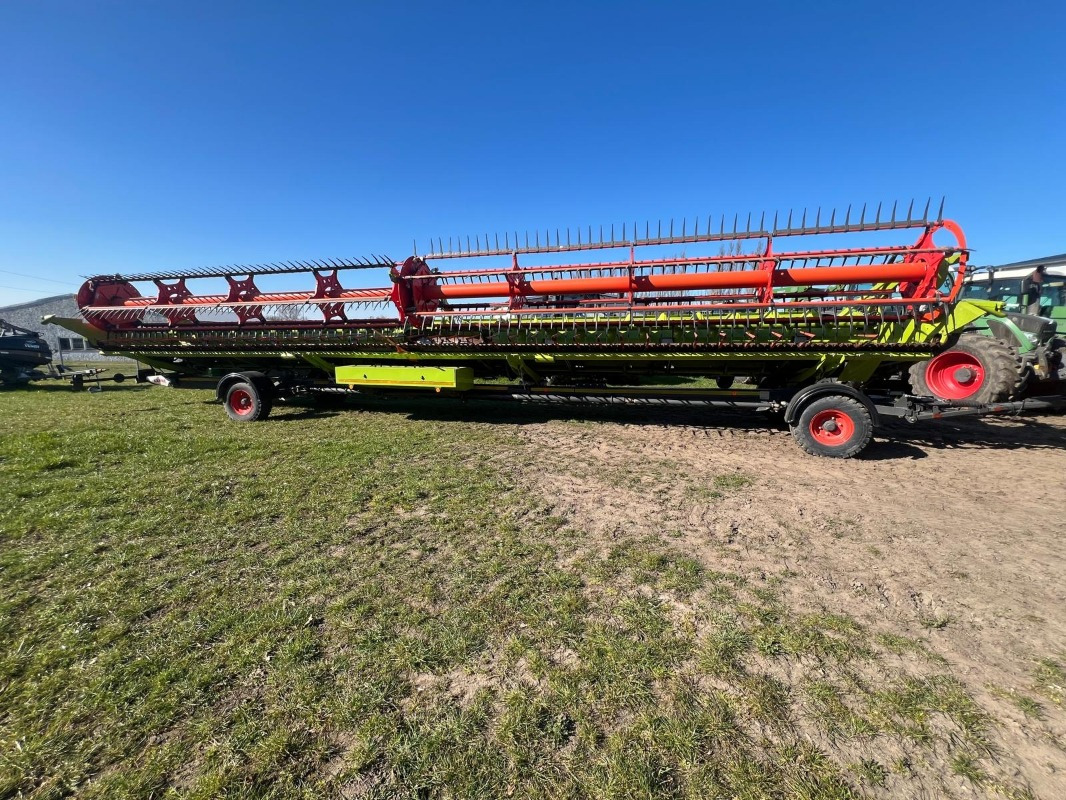 Claas Convio 13,80 m - حصادة موحَّدة: صورة 1 Claas Convio 13,80 m - حصادة موحَّدة: صورة 1