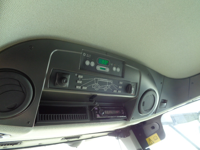 Claas Lexion 7700 TT - حصادة موحَّدة: صورة 2 Claas Lexion 7700 TT - حصادة موحَّدة: صورة 2