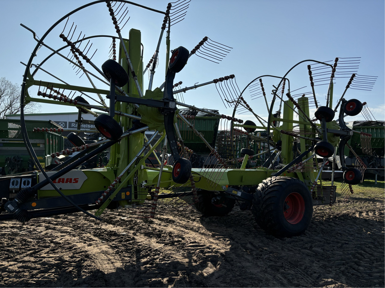 Claas Liner 4800 Trend - آلة تيبيس العشب/ آلة جمع العشب: صورة 5 Claas Liner 4800 Trend - آلة تيبيس العشب/ آلة جمع العشب: صورة 5