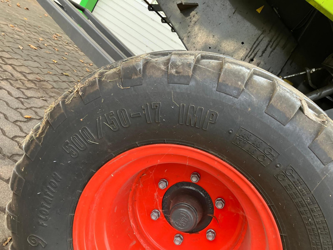 Claas Variant 480 RC - معدات تيبيس التبن: صورة 3 Claas Variant 480 RC - معدات تيبيس التبن: صورة 3