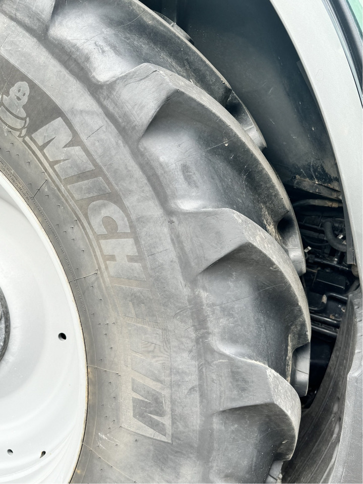 Deutz-Fahr Agrotron 7250 TTV - جرار: صورة 2 Deutz-Fahr Agrotron 7250 TTV - جرار: صورة 2