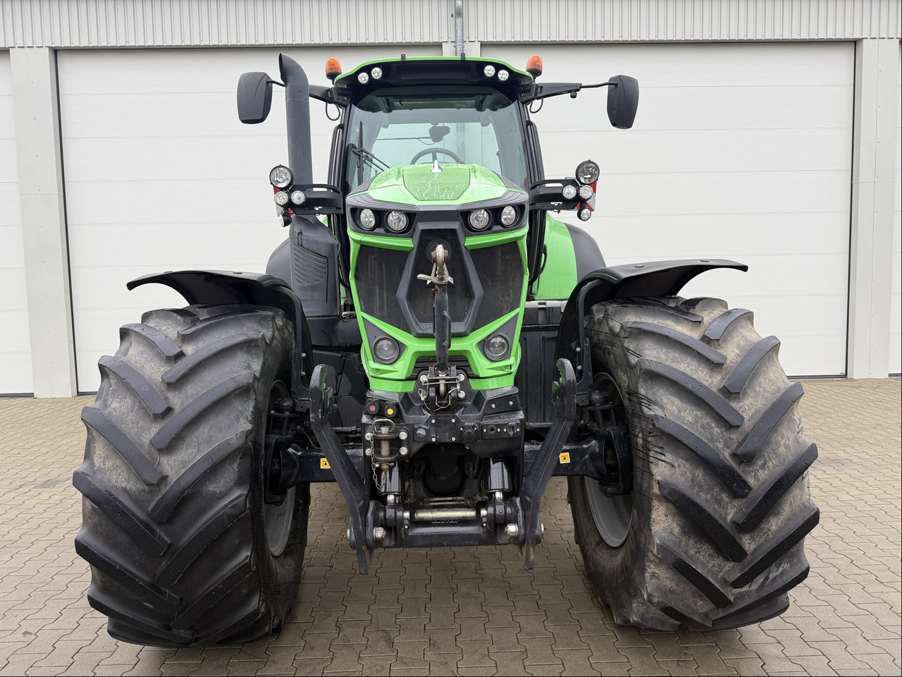 Deutz-Fahr Agrotron 7250 TTV - جرار: صورة 4 Deutz-Fahr Agrotron 7250 TTV - جرار: صورة 4