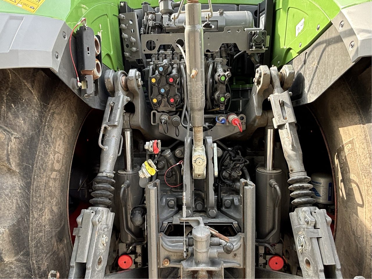 Fendt 1050 Vario Gen3 Profi - جرار: صورة 3 Fendt 1050 Vario Gen3 Profi - جرار: صورة 3