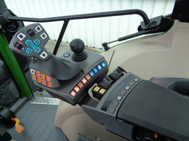 Fendt 211 S Vario Gen3 Power - جرار: صورة 5 Fendt 211 S Vario Gen3 Power - جرار: صورة 5