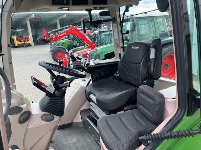 Fendt 313 Vario Gen4 Power Sett.2 - جرار: صورة 2 Fendt 313 Vario Gen4 Power Sett.2 - جرار: صورة 2