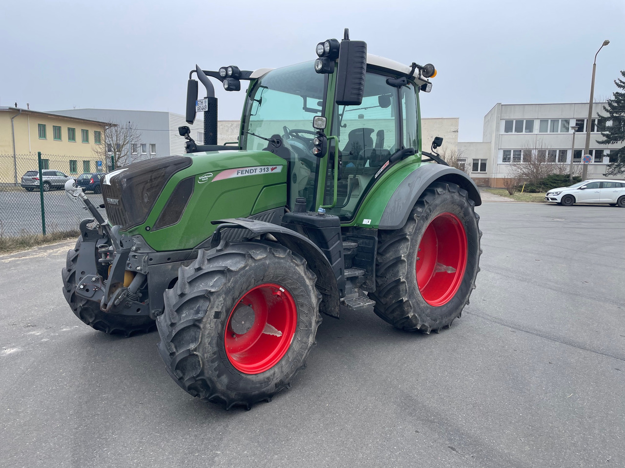 Fendt 313 Vario S4 ProfiPlus - جرار: صورة 1 Fendt 313 Vario S4 ProfiPlus - جرار: صورة 1