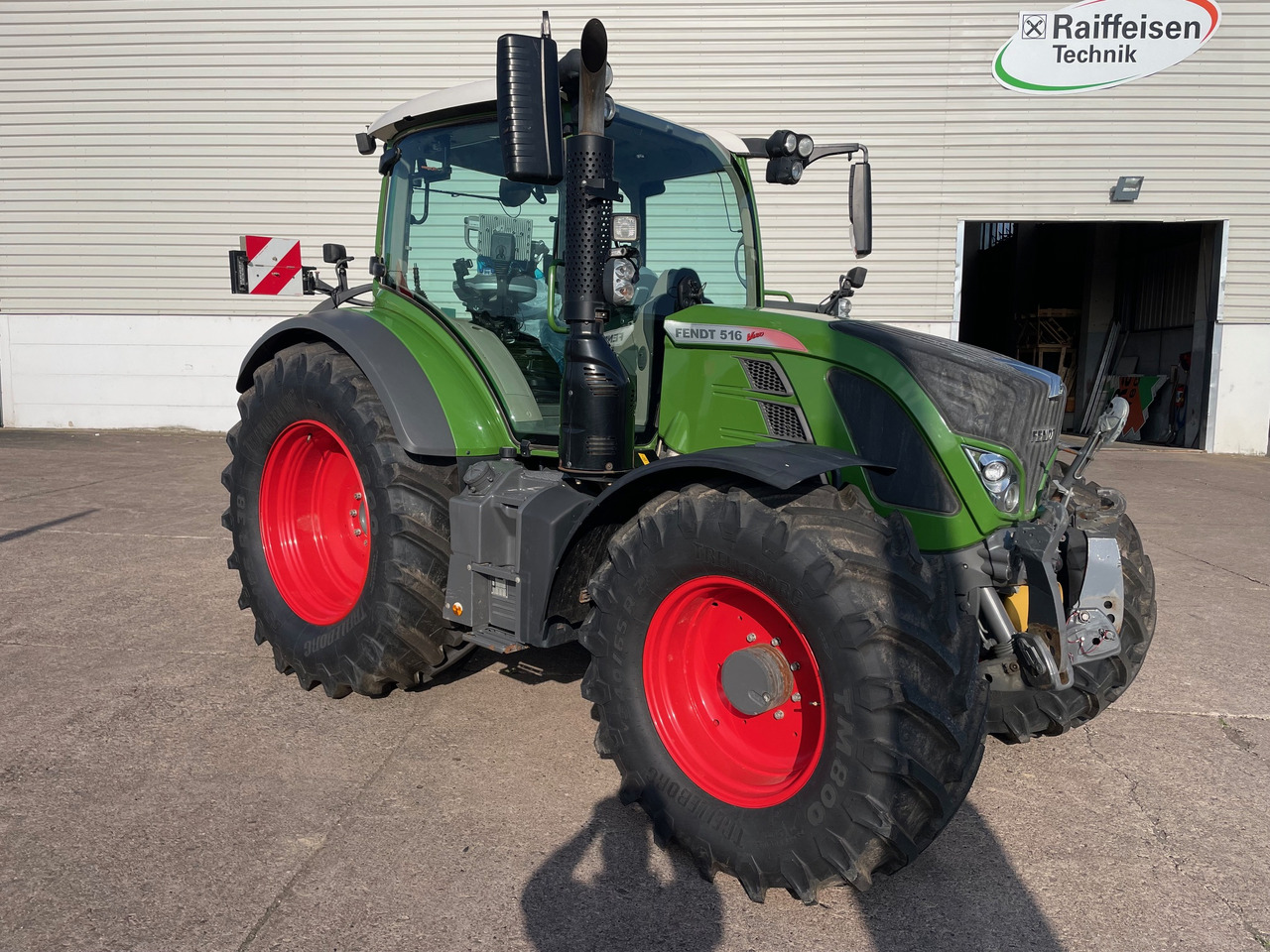 Fendt 516 Vario S4 ProfiPlus - جرار: صورة 1 Fendt 516 Vario S4 ProfiPlus - جرار: صورة 1