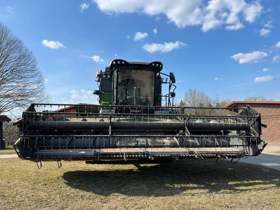 Fendt 5225 E 5,50m PowerFlow Schneidwerk - حصادة موحَّدة: صورة 3 Fendt 5225 E 5,50m PowerFlow Schneidwerk - حصادة موحَّدة: صورة 3