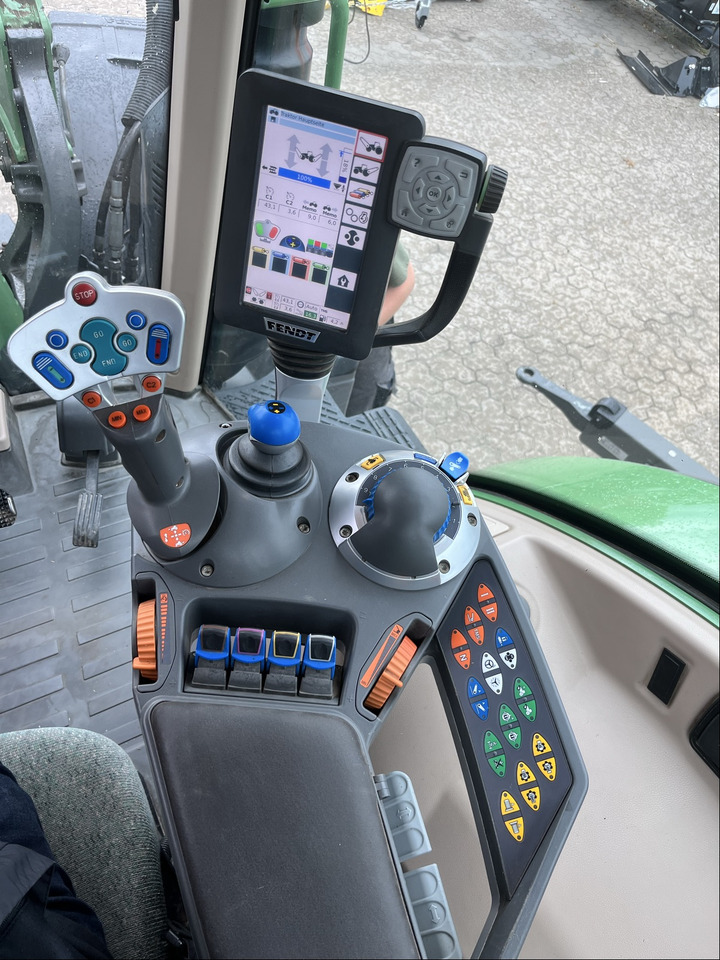 Fendt 716 Vario S4 - جرار: صورة 2 Fendt 716 Vario S4 - جرار: صورة 2