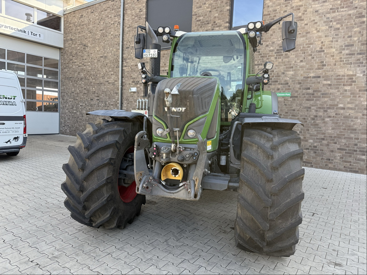 Fendt 718 Vario Gen6 PowerPlus - جرار: صورة 4 Fendt 718 Vario Gen6 PowerPlus - جرار: صورة 4