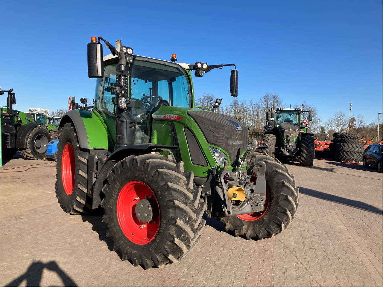 Fendt 718 Vario Gen6 ProfiPlus - جرار: صورة 1 Fendt 718 Vario Gen6 ProfiPlus - جرار: صورة 1