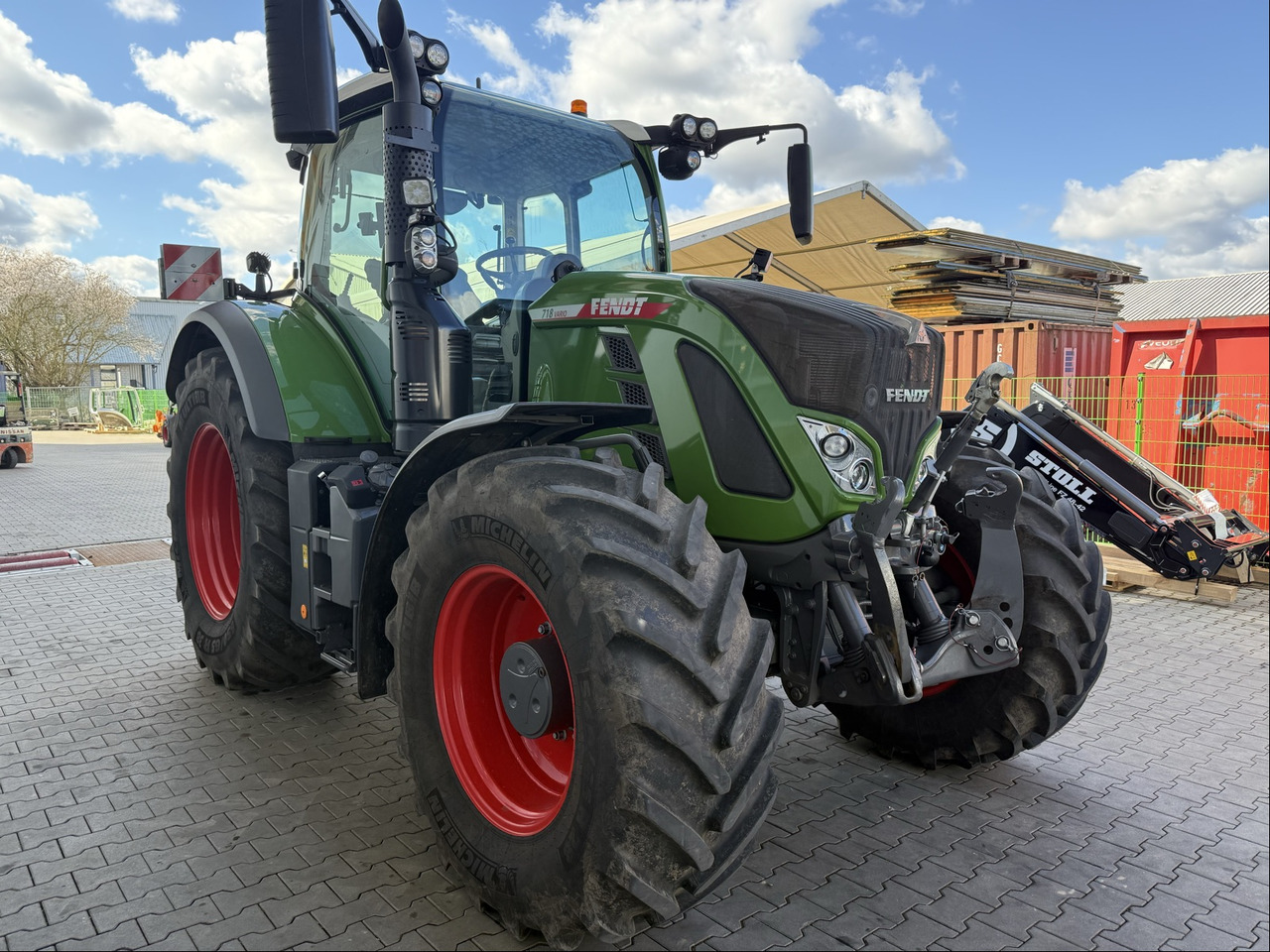 Fendt 718 Vario Gen6 ProfiPlus - جرار: صورة 1 Fendt 718 Vario Gen6 ProfiPlus - جرار: صورة 1