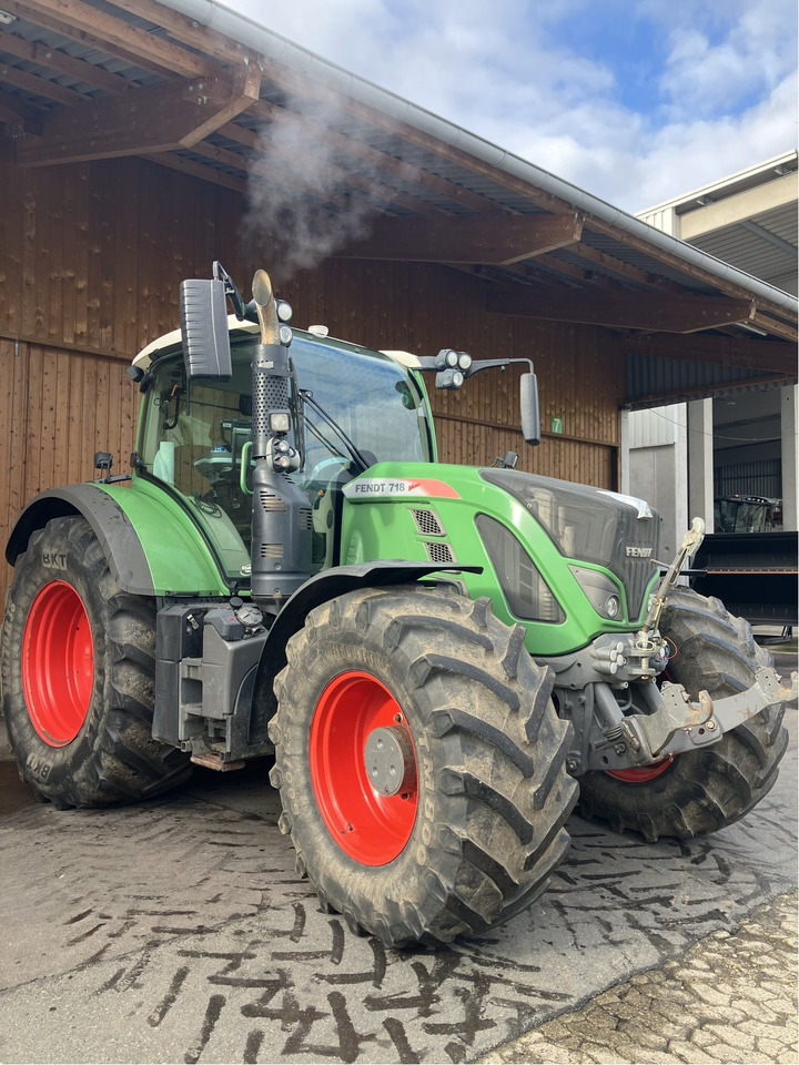 Fendt 718 Vario S4 Power - جرار: صورة 1 Fendt 718 Vario S4 Power - جرار: صورة 1