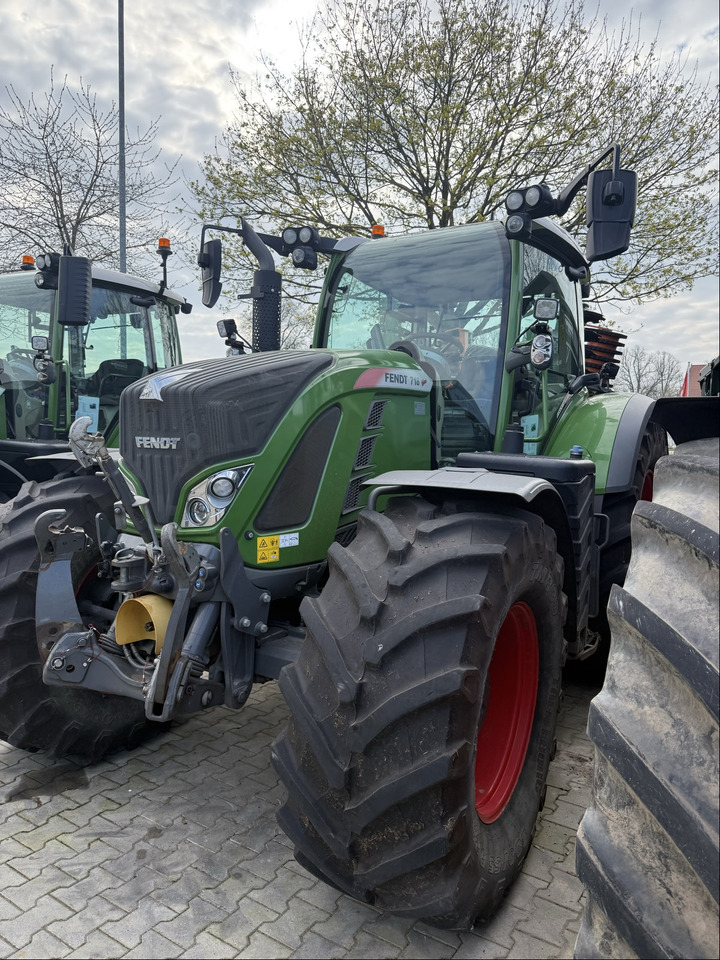 Fendt 718 Vario S4 ProfiPlus - جرار: صورة 2 Fendt 718 Vario S4 ProfiPlus - جرار: صورة 2