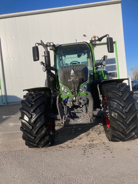 جرار Fendt 718 Vario S4 Profi: صورة 9 جرار Fendt 718 Vario S4 Profi: صورة 9