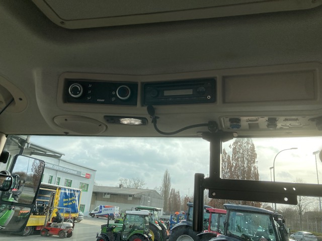 Fendt 720 Vario S4 Profi - جرار: صورة 3 Fendt 720 Vario S4 Profi - جرار: صورة 3