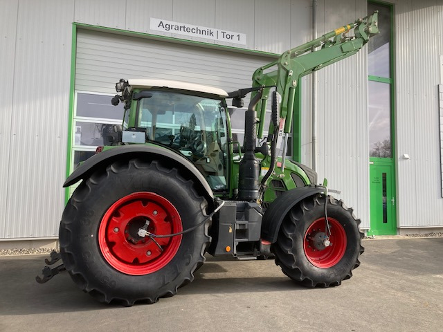 Fendt 720 Vario S4 Profi - جرار: صورة 1 Fendt 720 Vario S4 Profi - جرار: صورة 1