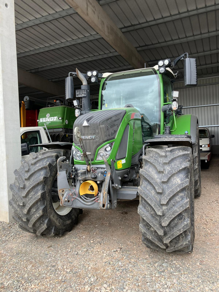 Fendt 720 Vario S4 Profi - جرار: صورة 1 Fendt 720 Vario S4 Profi - جرار: صورة 1