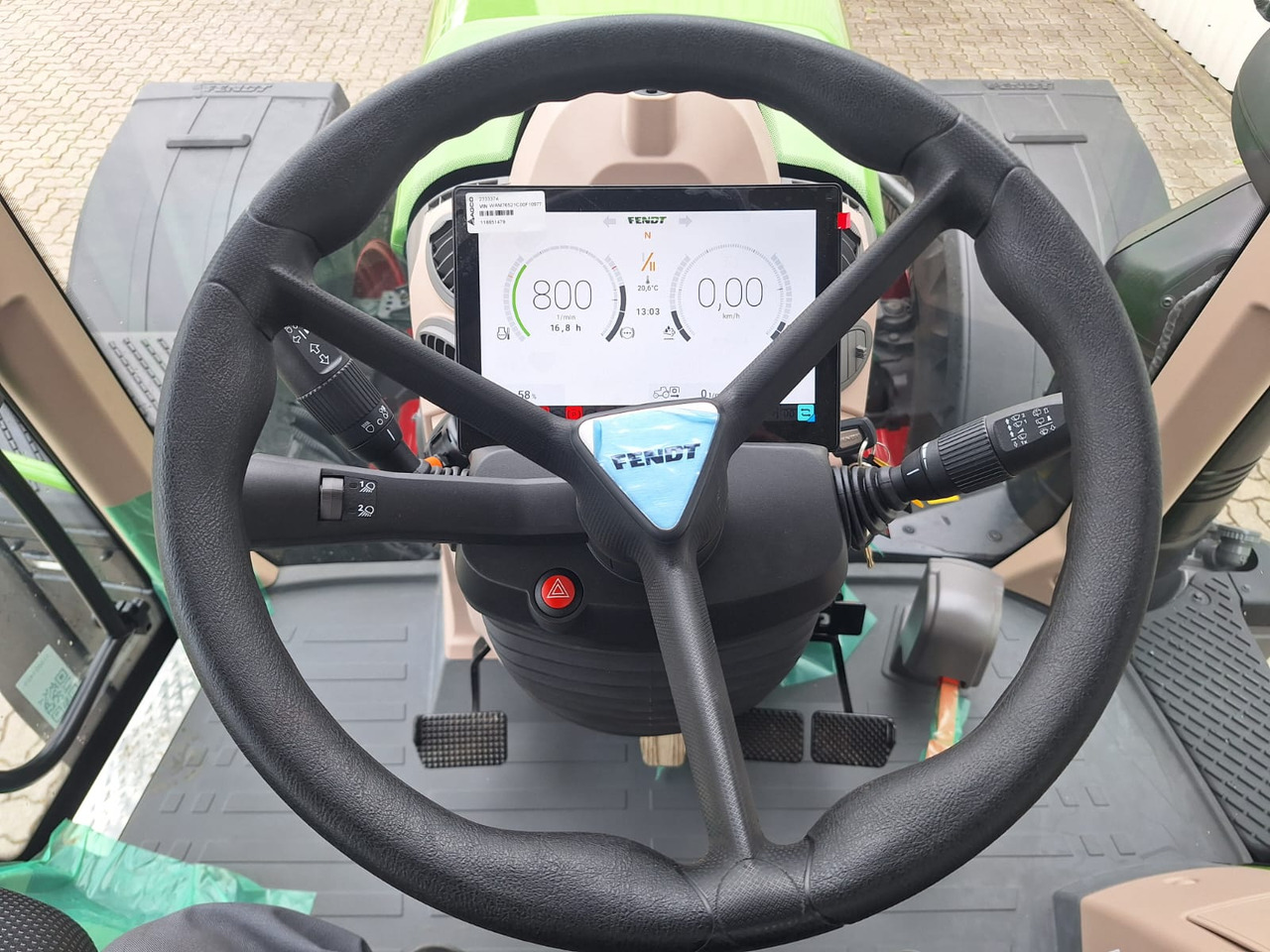 Fendt 724 Vario Gen6 Profi Setting2 - جرار: صورة 3 Fendt 724 Vario Gen6 Profi Setting2 - جرار: صورة 3