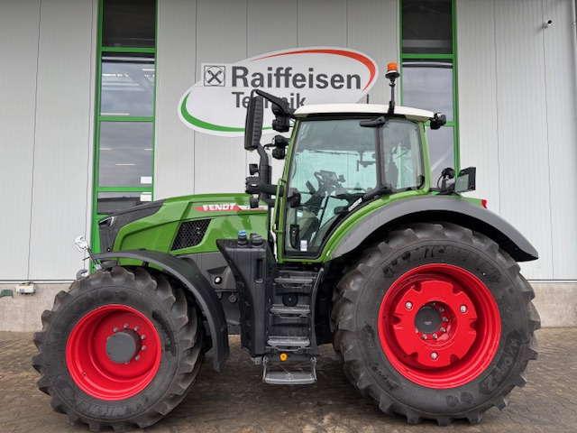 Fendt 724 Vario Gen7 Power Setting2 - جرار: صورة 1 Fendt 724 Vario Gen7 Power Setting2 - جرار: صورة 1