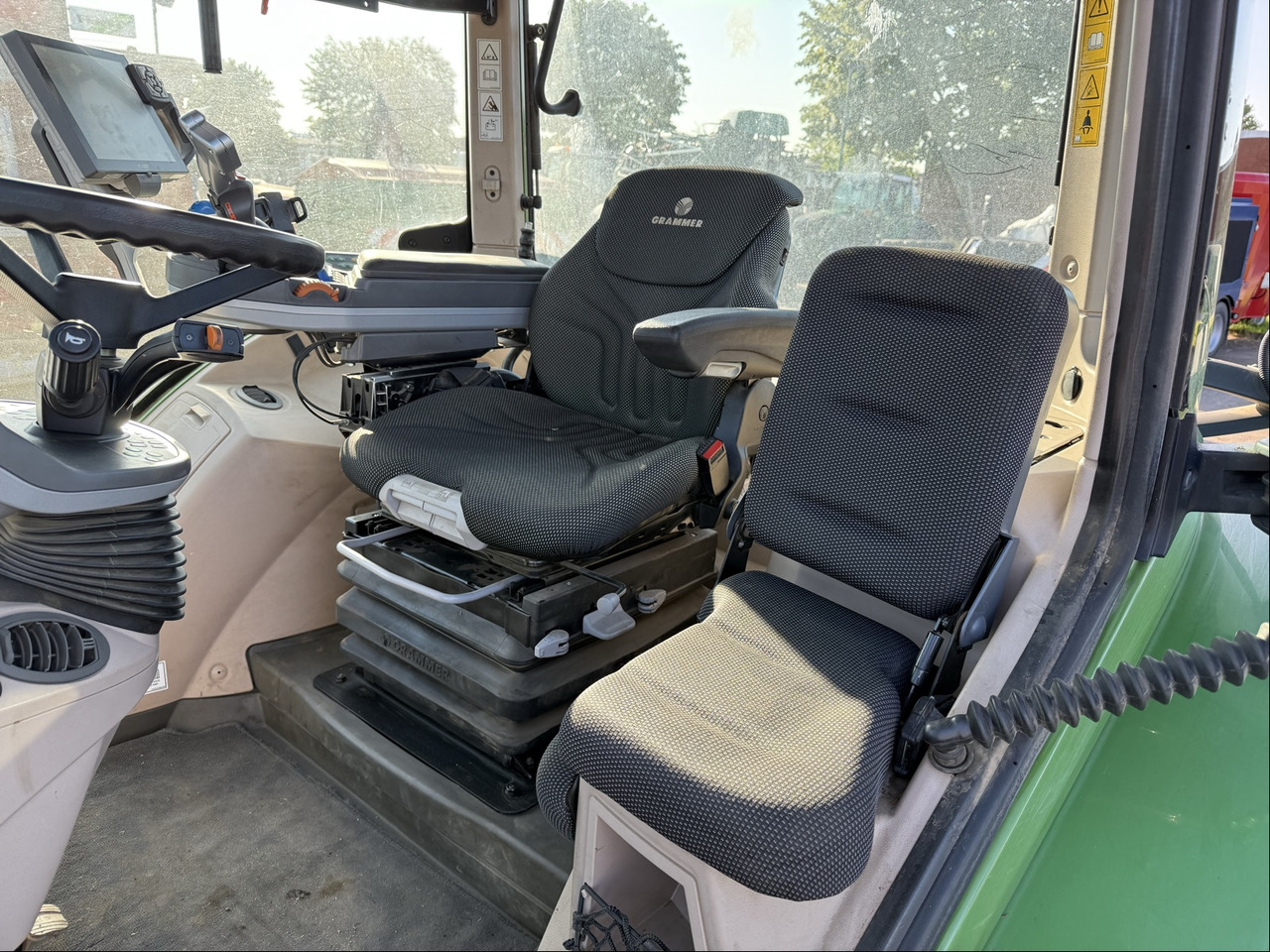 Fendt 724 Vario S4 ProfiPlus - جرار: صورة 4 Fendt 724 Vario S4 ProfiPlus - جرار: صورة 4