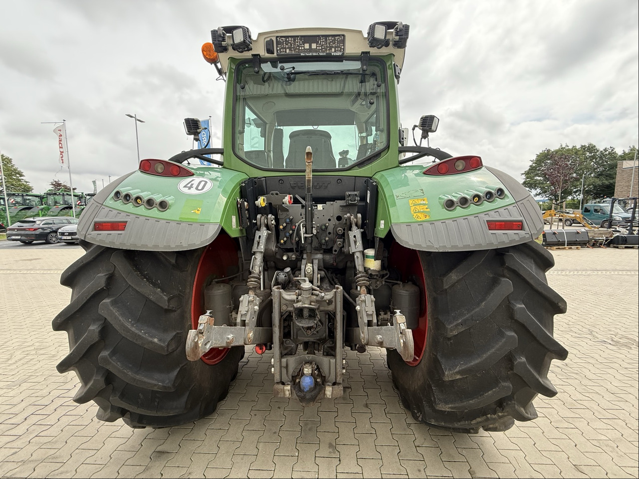 Fendt 724 Vario S4 Profi - جرار: صورة 4 Fendt 724 Vario S4 Profi - جرار: صورة 4