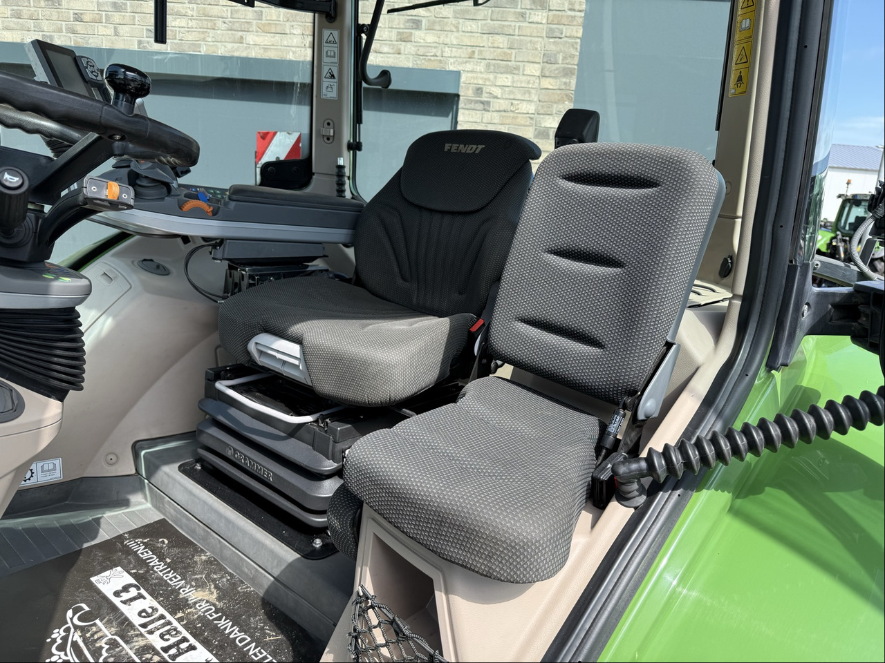 Fendt 724 Vario S4 - جرار: صورة 4 Fendt 724 Vario S4 - جرار: صورة 4