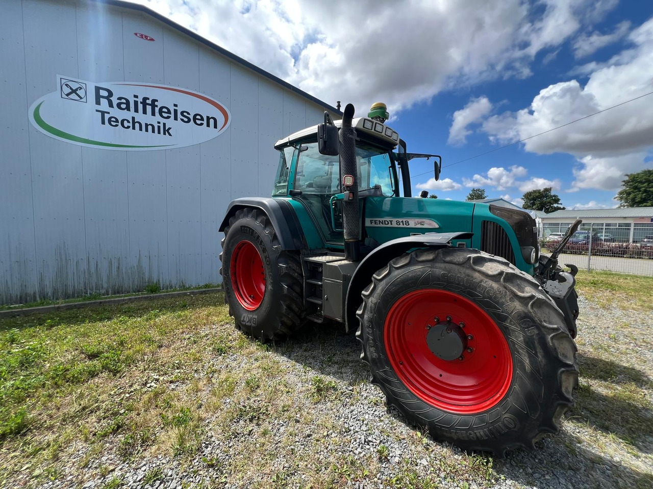 Fendt 818 Vario - جرار: صورة 1 Fendt 818 Vario - جرار: صورة 1