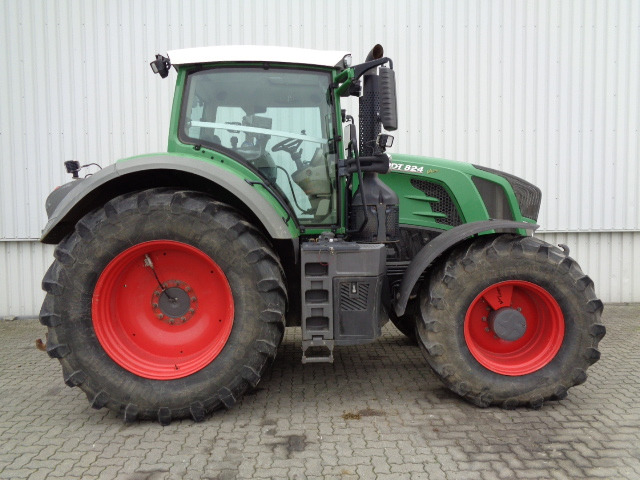 جرار Fendt 824 Vario S4 ProfiPlus: صورة 18