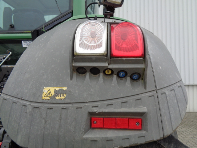 جرار Fendt 824 Vario S4 ProfiPlus: صورة 7