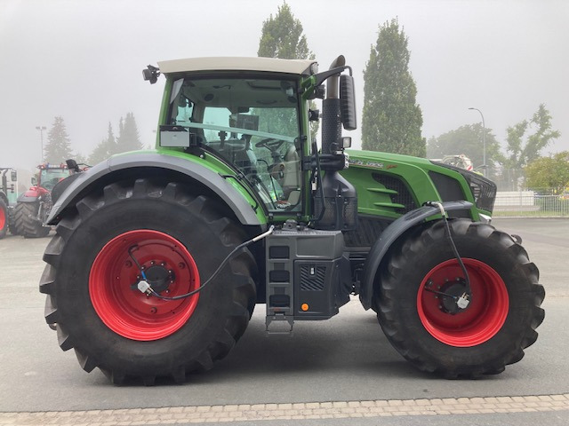 جرار Fendt 824 Vario S4 Profi: صورة 9