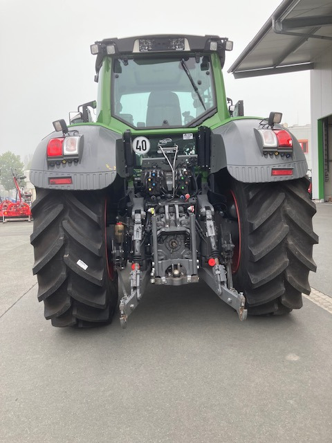 جرار Fendt 824 Vario S4 Profi: صورة 7