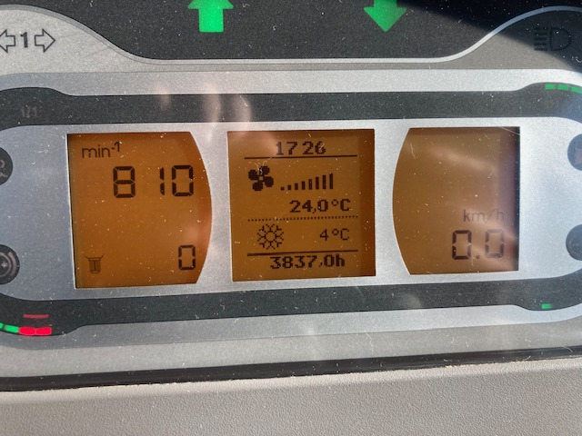 Fendt 826 Vario S4 Profi - جرار: صورة 2 Fendt 826 Vario S4 Profi - جرار: صورة 2