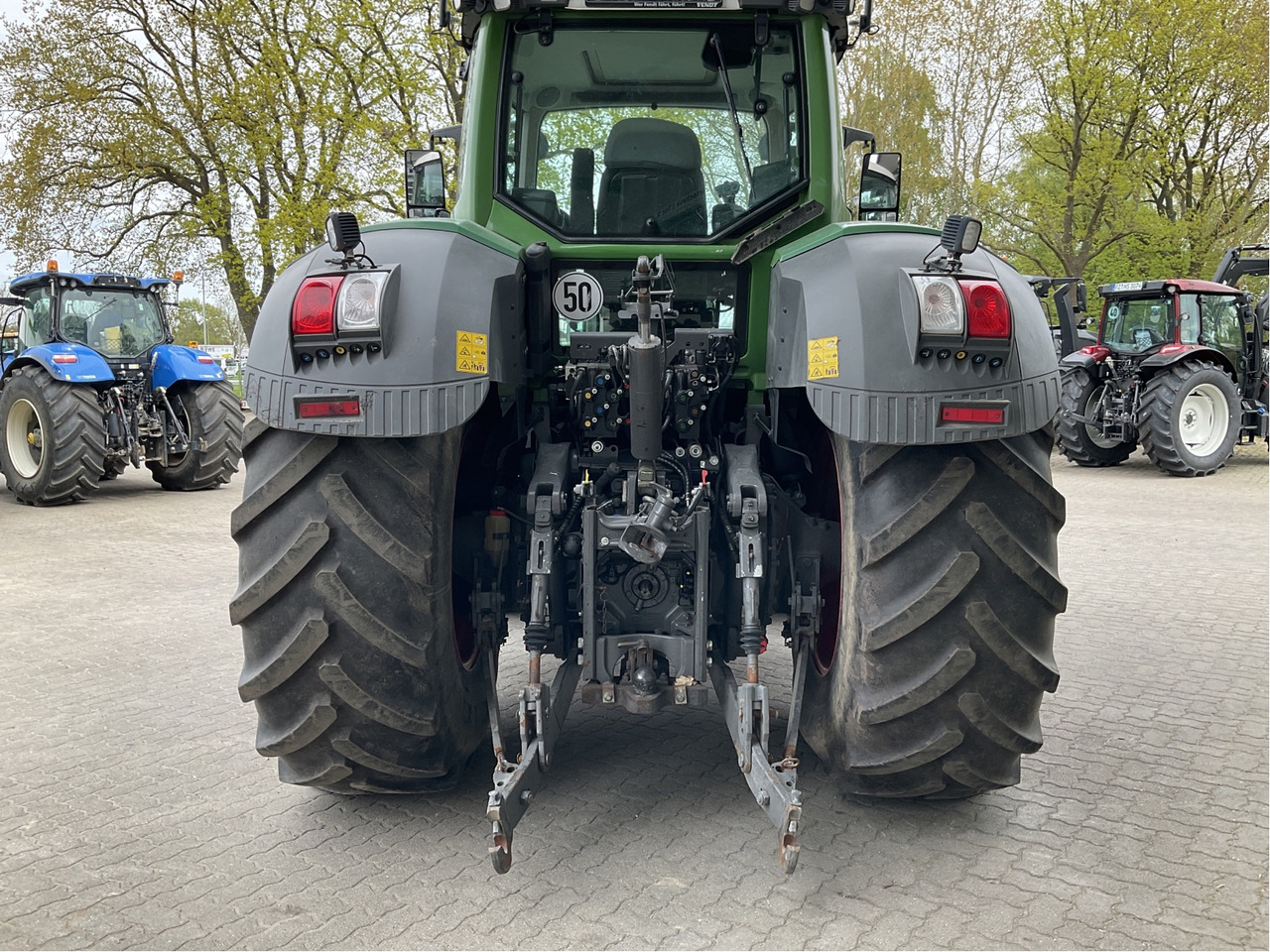 Fendt 826 Vario S4 - جرار: صورة 5 Fendt 826 Vario S4 - جرار: صورة 5