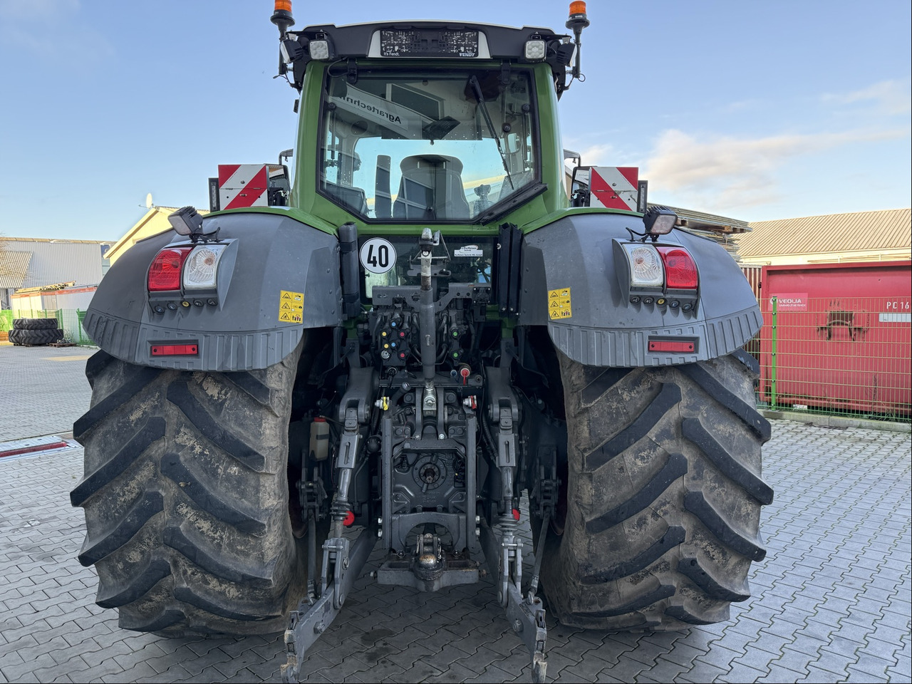 Fendt 828 Vario ProfiPlus Motor NEU - جرار: صورة 5 Fendt 828 Vario ProfiPlus Motor NEU - جرار: صورة 5