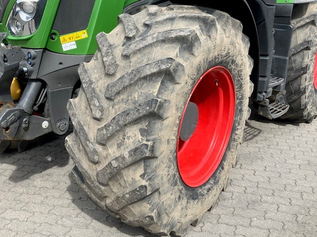 Fendt 828 Vario S4 ProfiPlus - جرار: صورة 3 Fendt 828 Vario S4 ProfiPlus - جرار: صورة 3