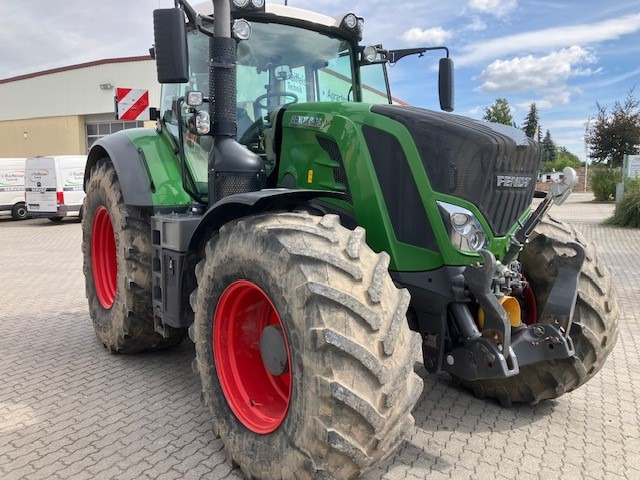 Fendt 828 Vario S4 ProfiPlus - جرار: صورة 1 Fendt 828 Vario S4 ProfiPlus - جرار: صورة 1