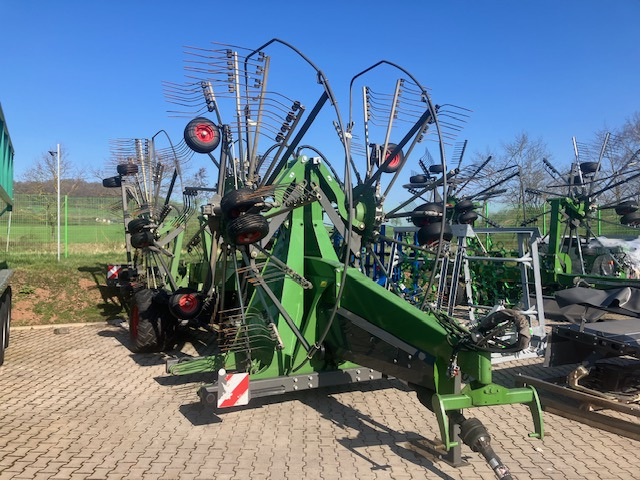Fendt Former 14055 PRO - آلة تيبيس العشب/ آلة جمع العشب: صورة 1 Fendt Former 14055 PRO - آلة تيبيس العشب/ آلة جمع العشب: صورة 1