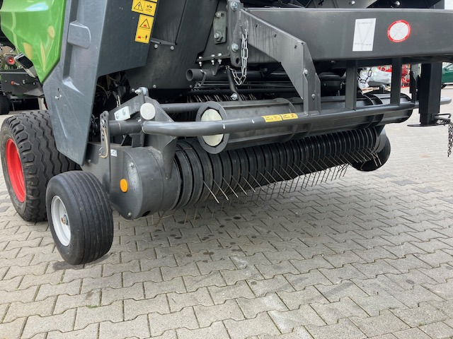Fendt Rotana 130 F Xtra - معدات تيبيس التبن: صورة 2 Fendt Rotana 130 F Xtra - معدات تيبيس التبن: صورة 2