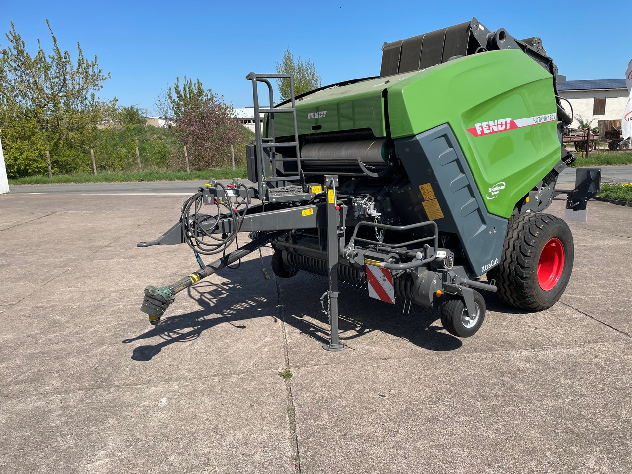 Fendt Rotana 180 V Xtra - 25 Messer - معدات تيبيس التبن: صورة 1 Fendt Rotana 180 V Xtra - 25 Messer - معدات تيبيس التبن: صورة 1