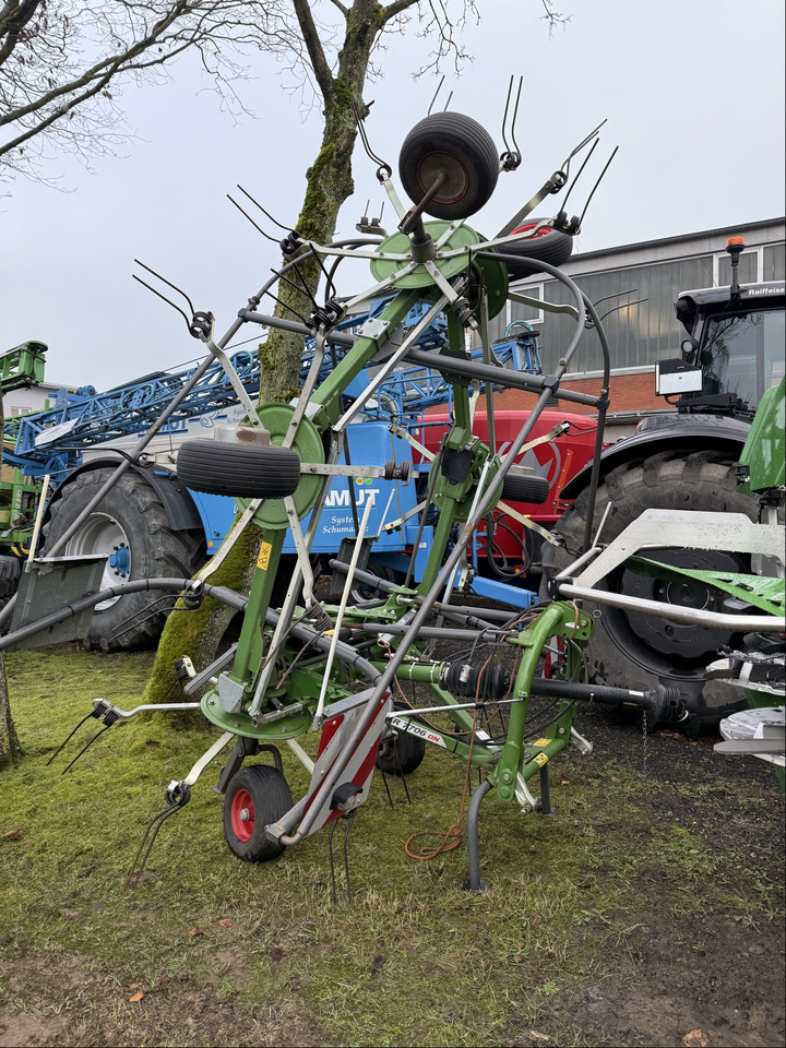 Fendt Twister 7706 DN - آلة تيبيس العشب/ آلة جمع العشب: صورة 1 Fendt Twister 7706 DN - آلة تيبيس العشب/ آلة جمع العشب: صورة 1