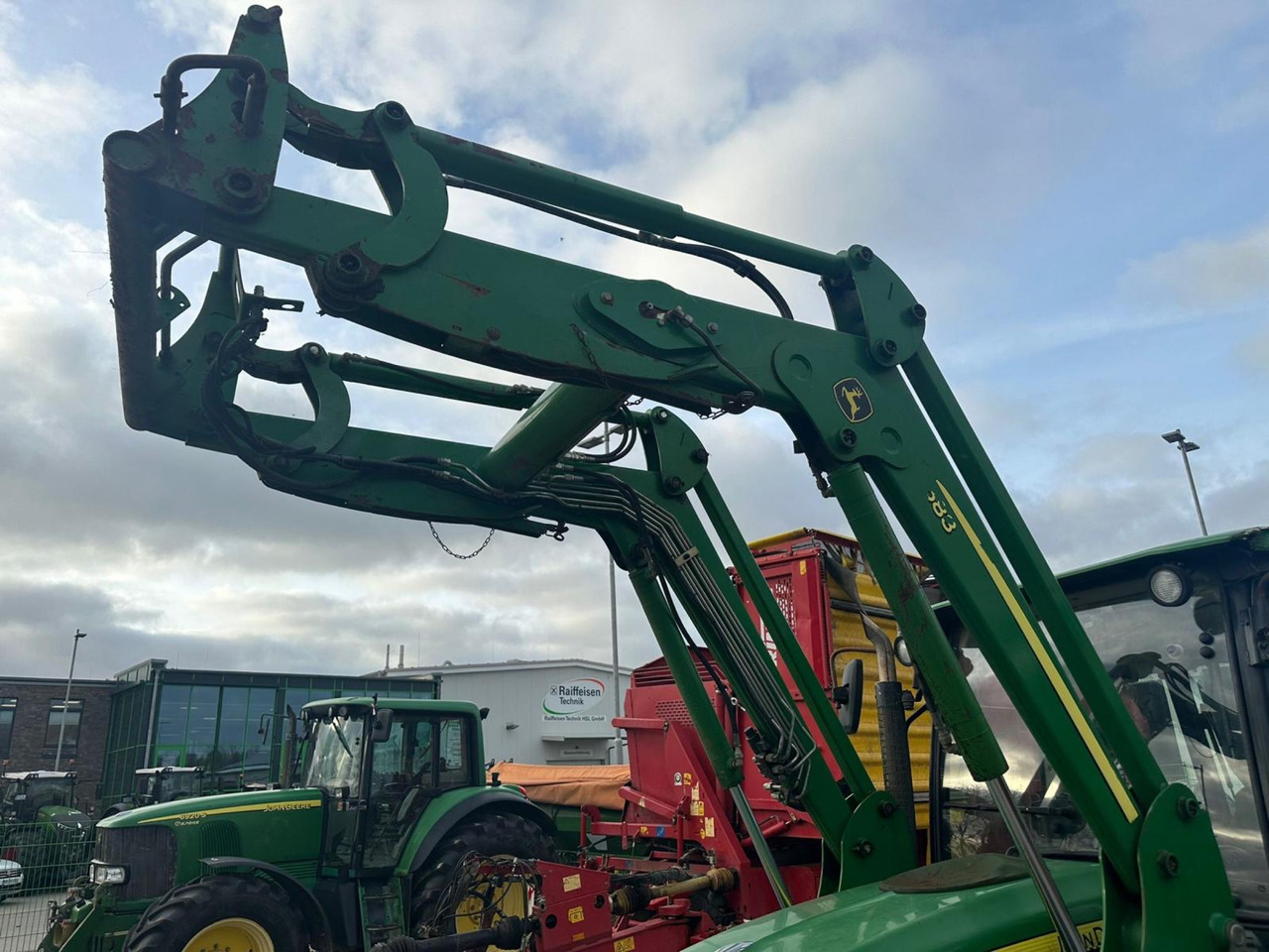 John Deere 5100 R - جرار: صورة 5 John Deere 5100 R - جرار: صورة 5